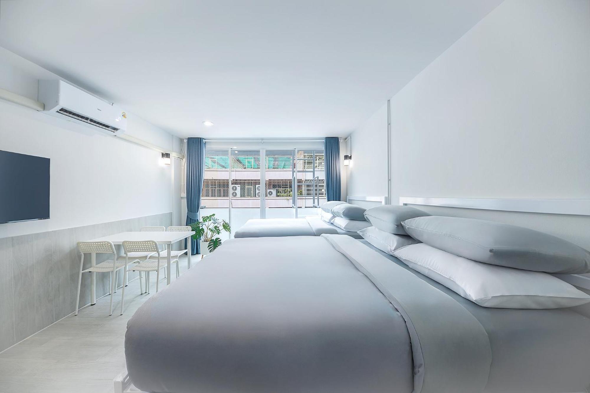 Platinum Premium Deluxe Apartments バンコク都 エクステリア 写真