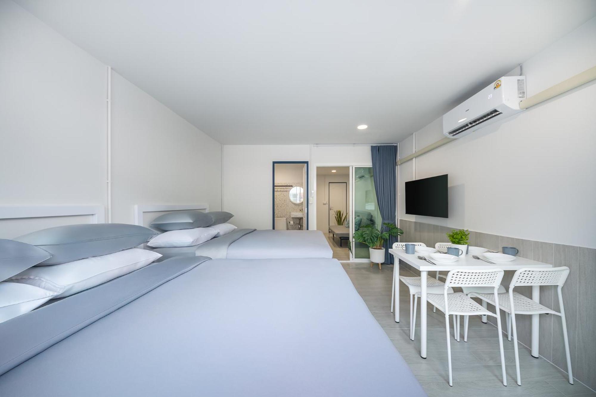 Platinum Premium Deluxe Apartments バンコク都 エクステリア 写真